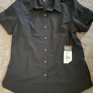 Womens 5.11 black medium button up (snap on).